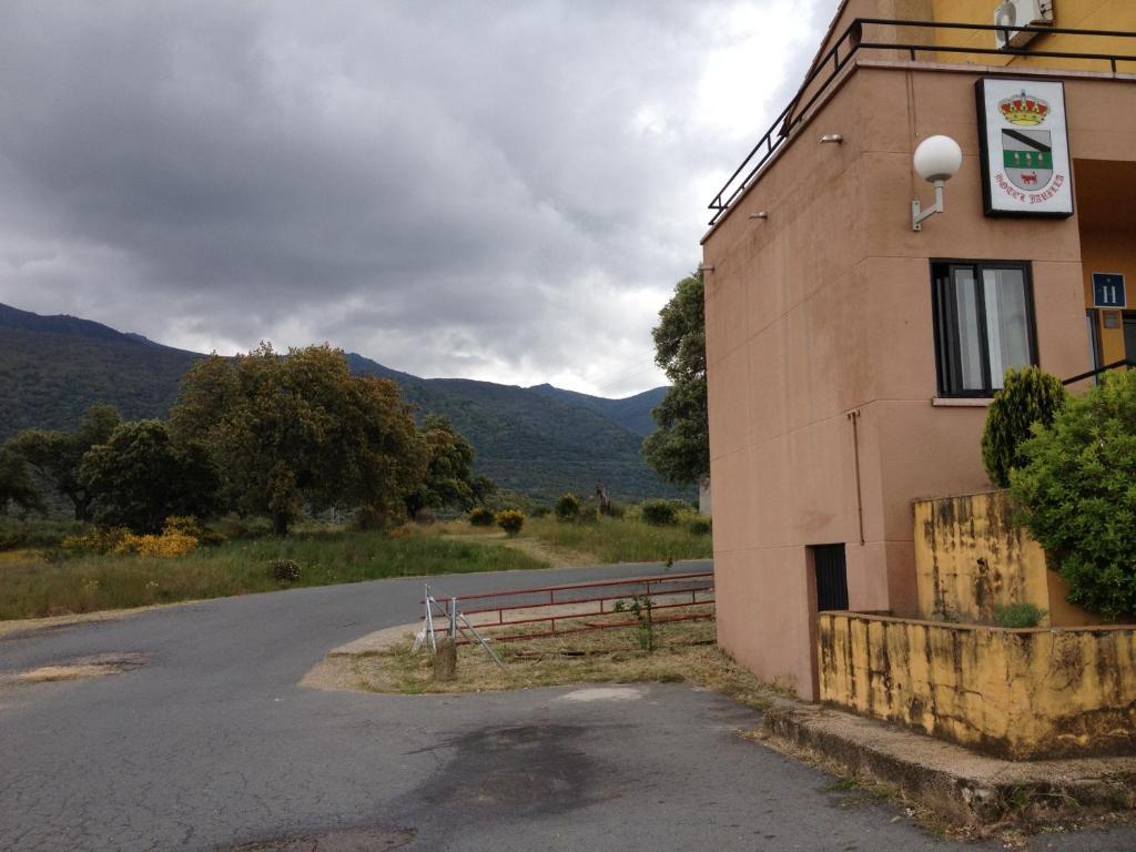 Hotel Restaurante Jarilla 외부 사진
